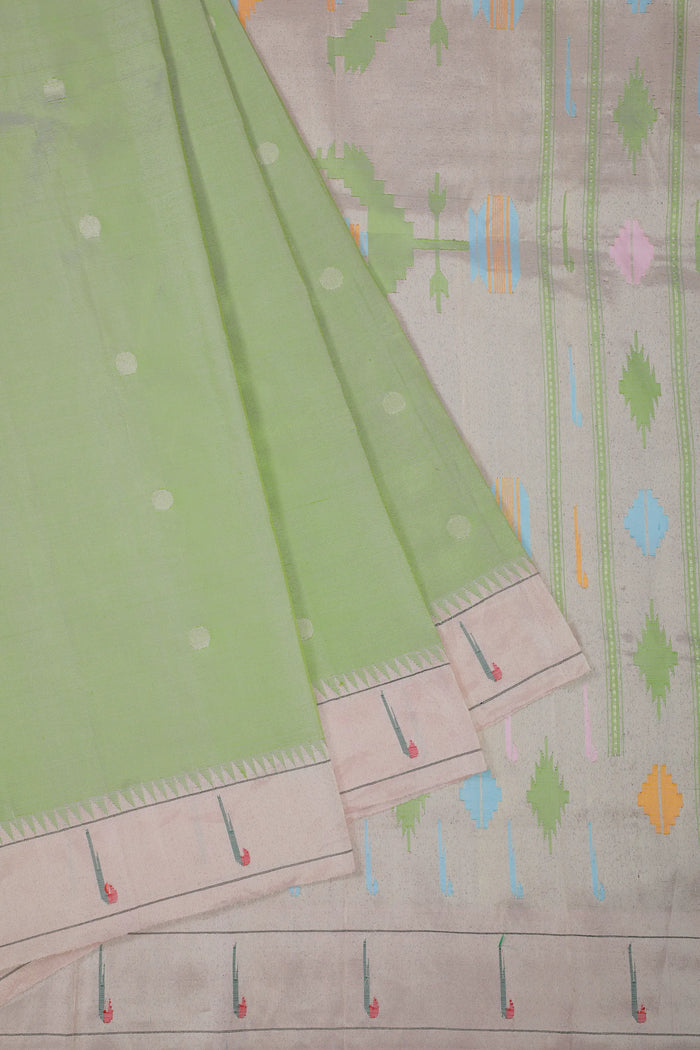 Pista Green Handloom Pure Silk Muniya Paithani Saree
