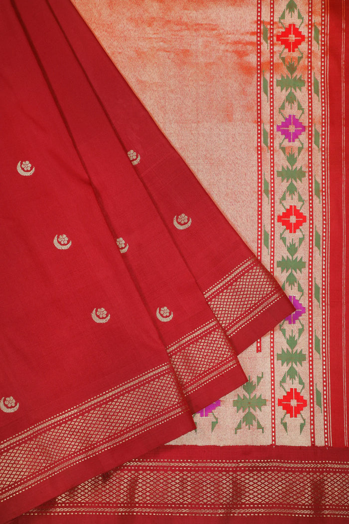 Maroon Handloom Pure Silk Paithani Saree with Chandrakala Design - detail 2