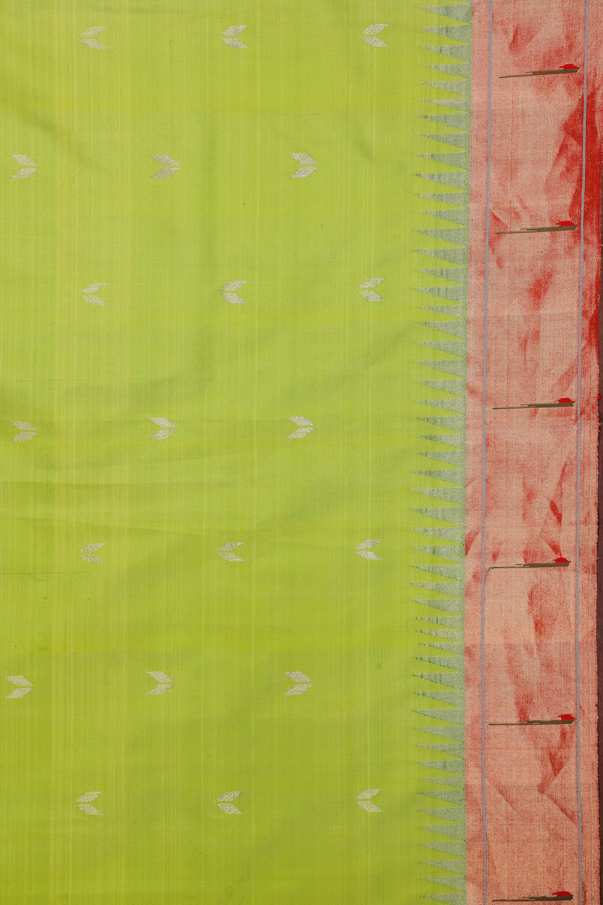 Parrot Green Handloom Pure Silk Muniya Paithani Saree
