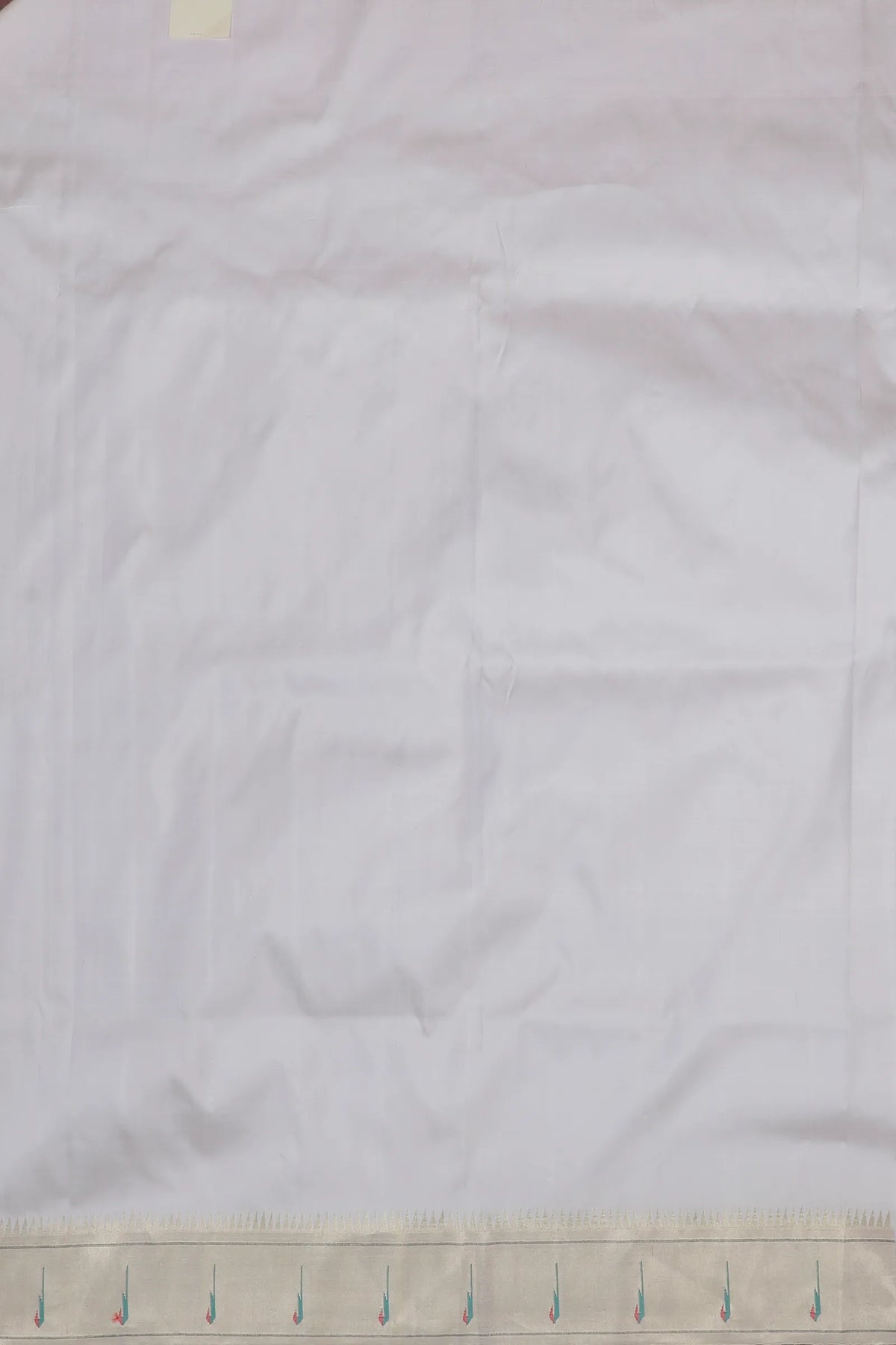 Ivory Handloom Pure Silk Muniya Paithani Saree