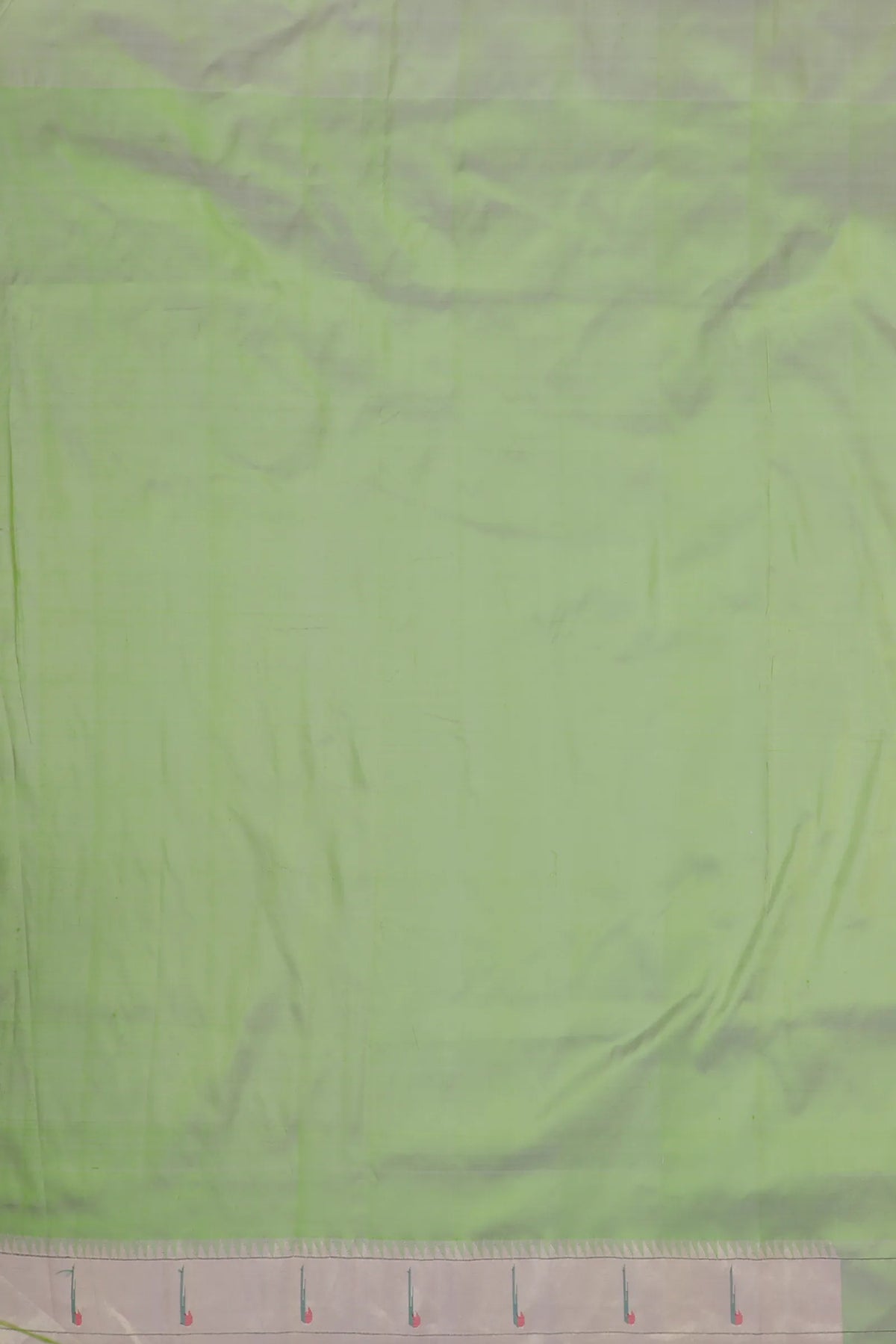 Pista Green Handloom Pure Silk Muniya Paithani Saree