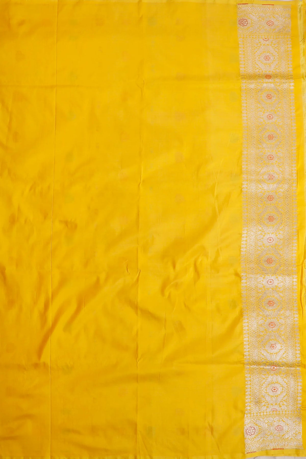 Fresh Yellow Handloom Benarasi Katan Silk Saree