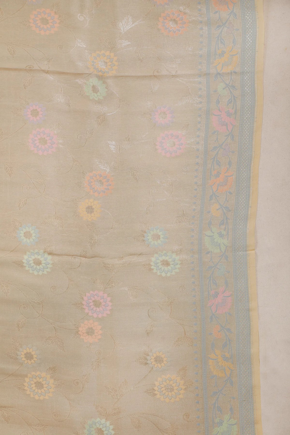 Cream Handloom Benarasi Tussar Moonga Pure Sillk Saree