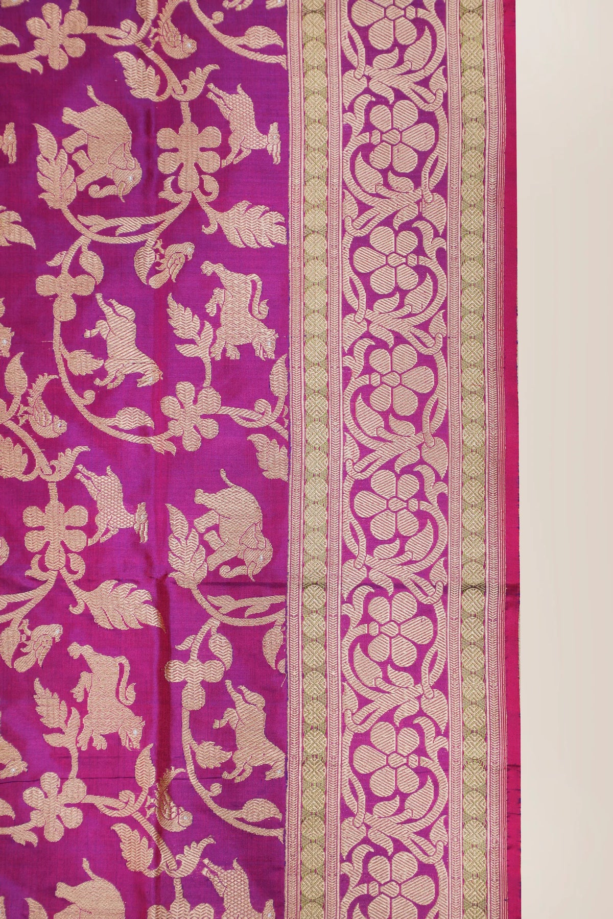 Purple Handloom Real Zari Pure Silk Benarasi Saree with Shikargah Design