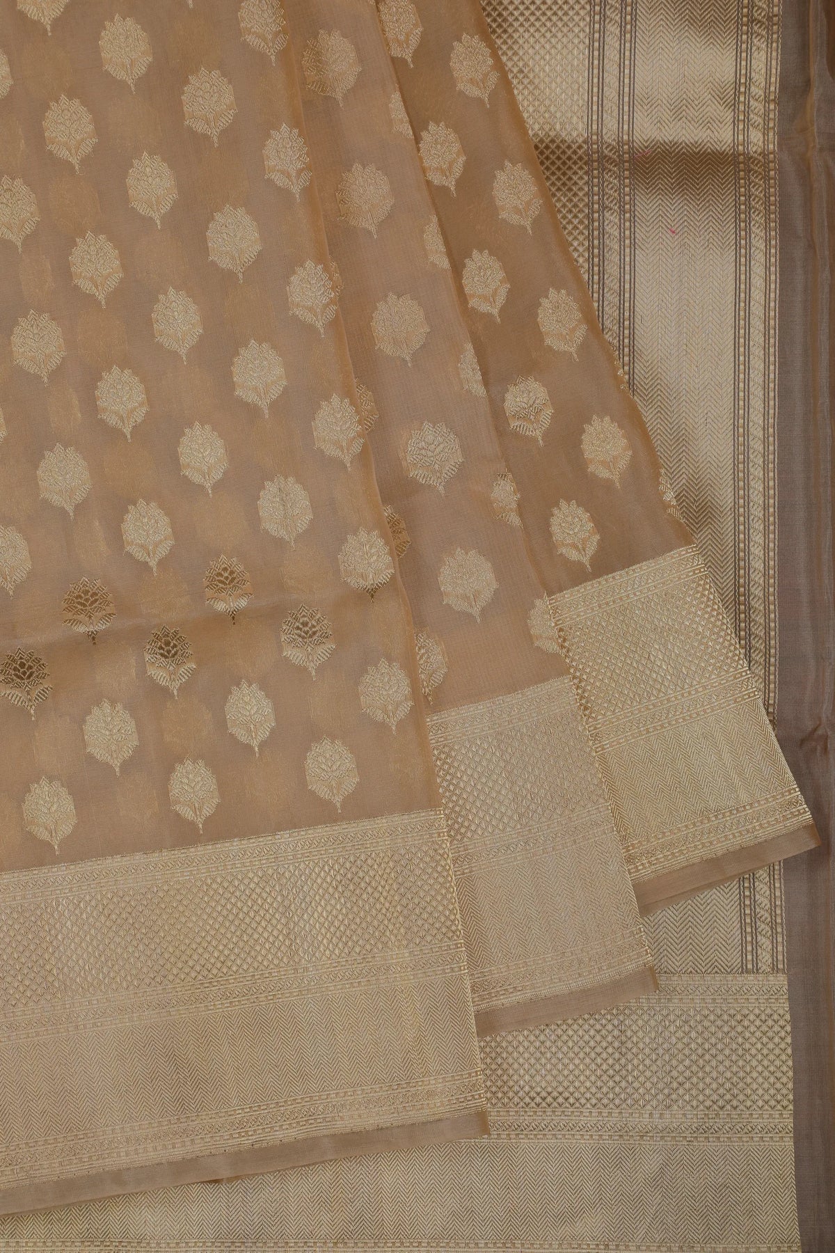 Ivory Handloom Benarasi Kora Silk Saree