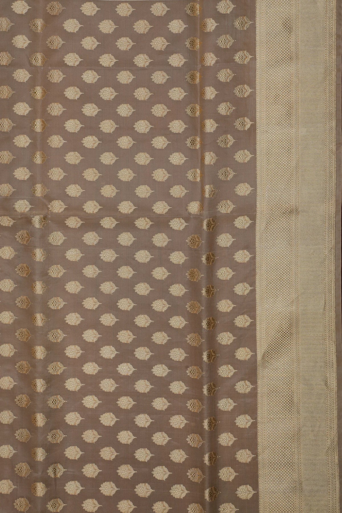 Ivory Handloom Benarasi Kora Silk Saree