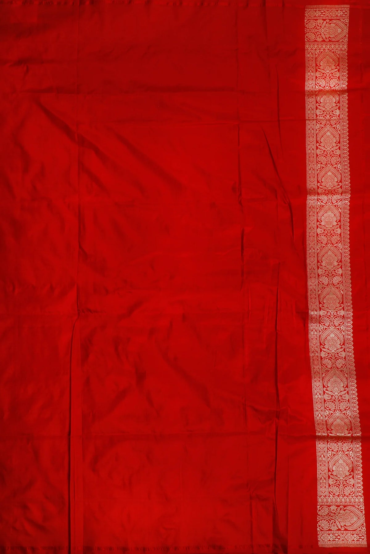 Tomato Red Handloom Benarasi Katan Silk Saree with Chandrakala Buttis
