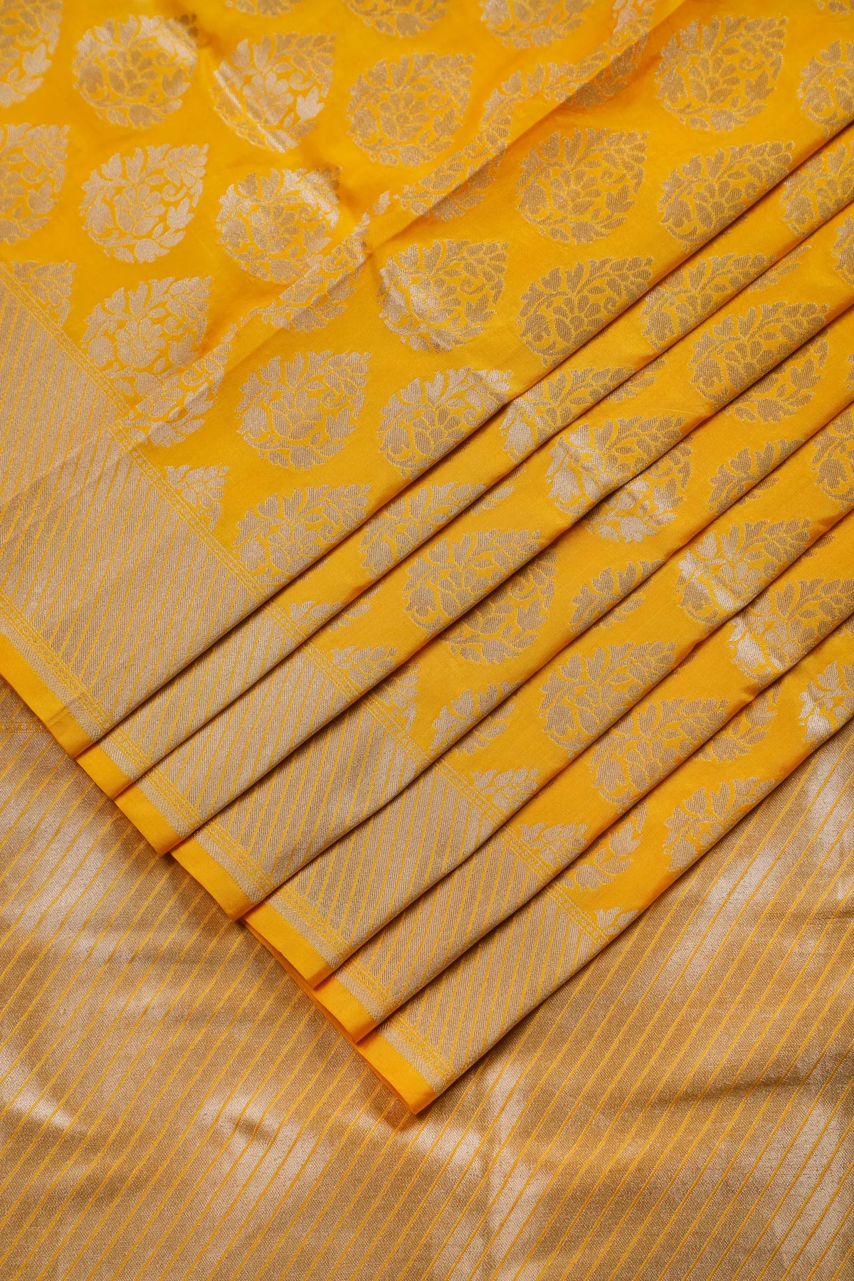 Lemon Yellow Handloom Benarasi Katan Silk Saree