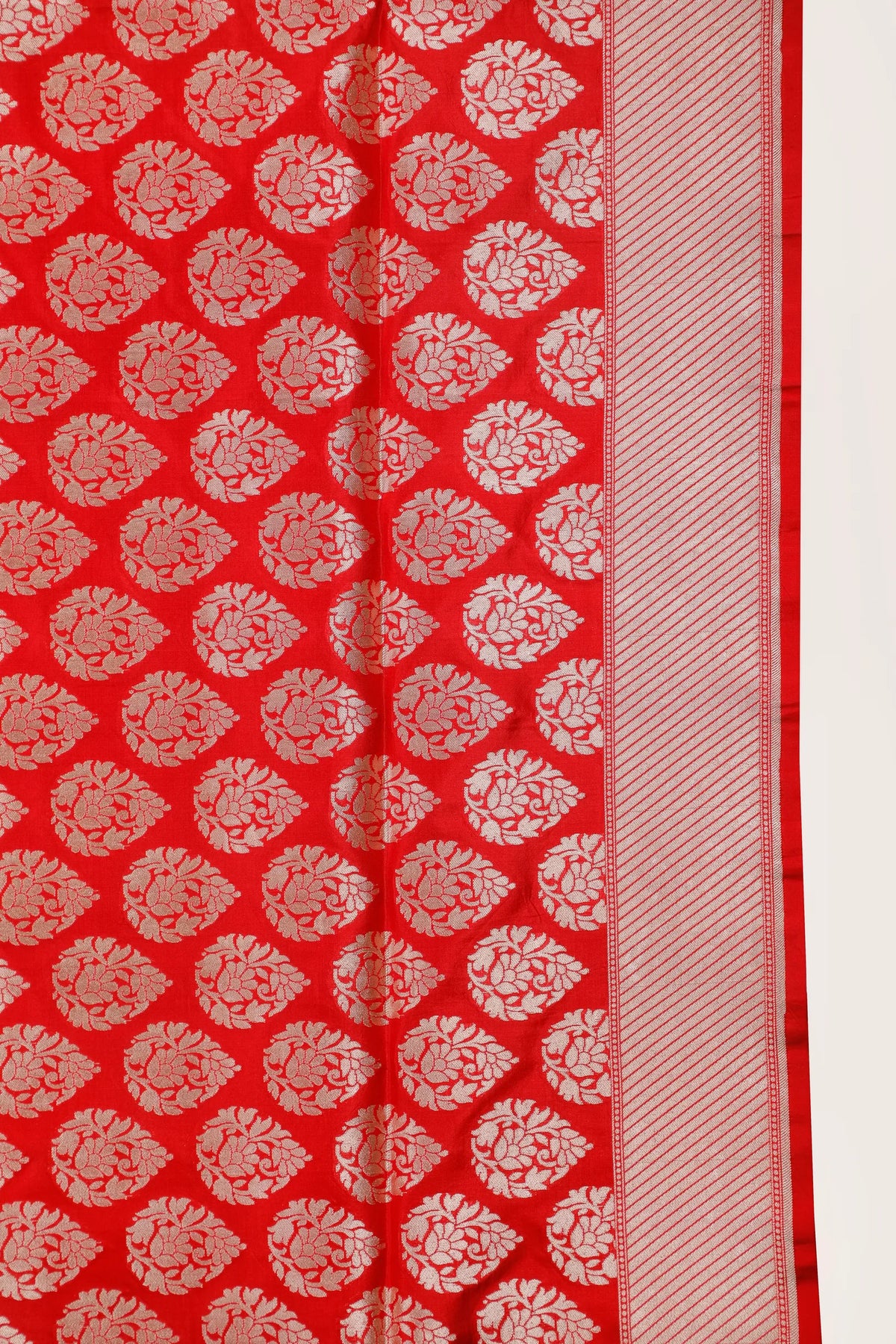 Red Handloom Benarasi Katan Silk Saree