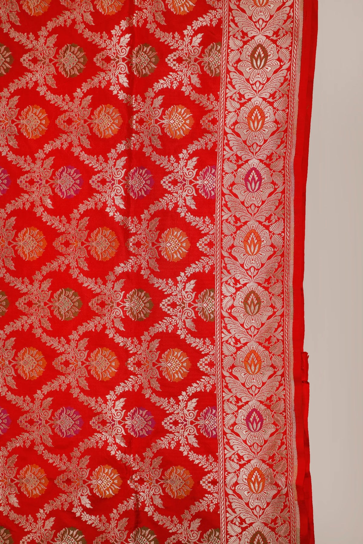 Tomato Red Handloom Benarasi Katan Silk Saree