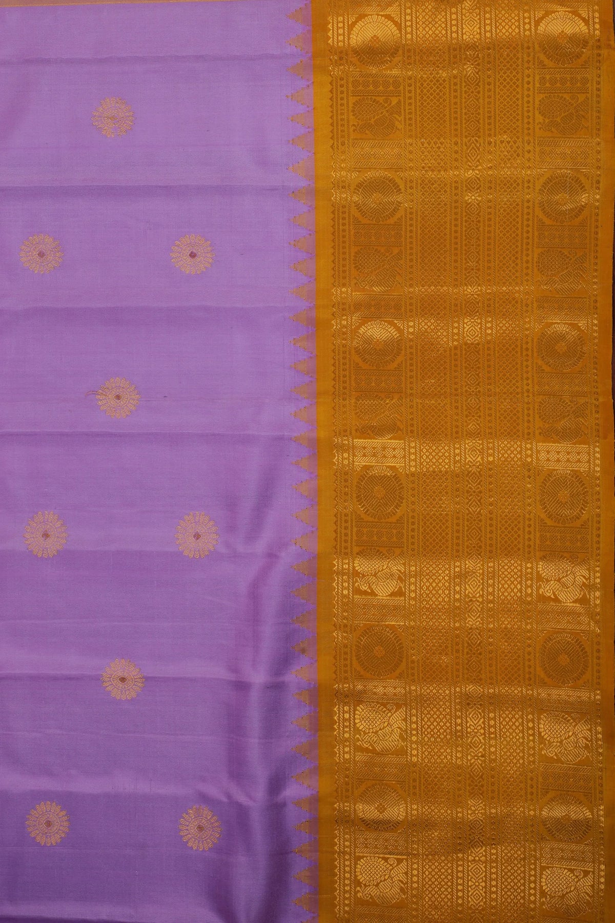Lavender Handloom Pure Silk Gadwal Saree with Brocade Border