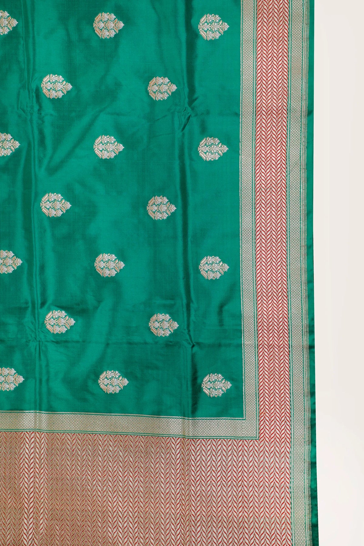 Emerald Green Real Zari Pure Silk Benarasi Saree - Revival Design