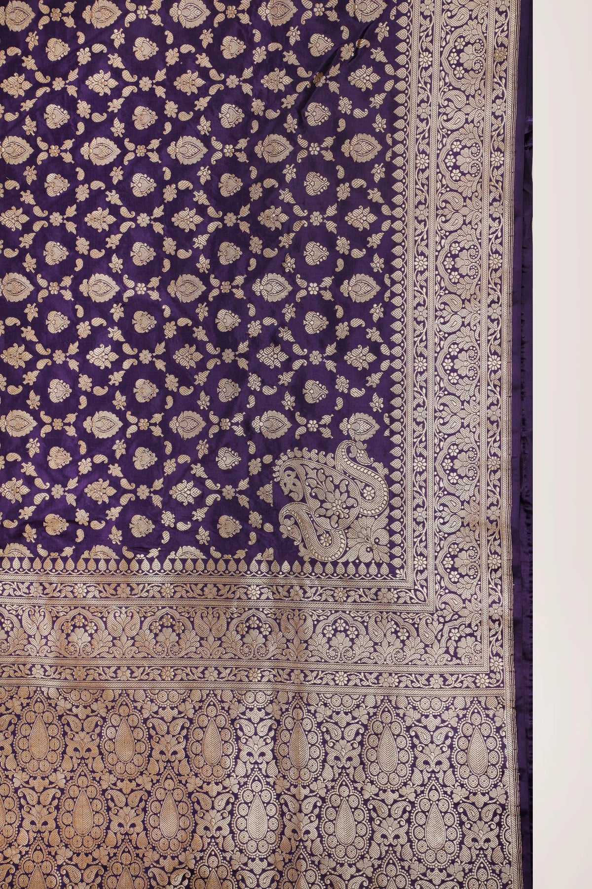 Deep Purple Handloom Real Zari Pure Silk Benarasi Saree