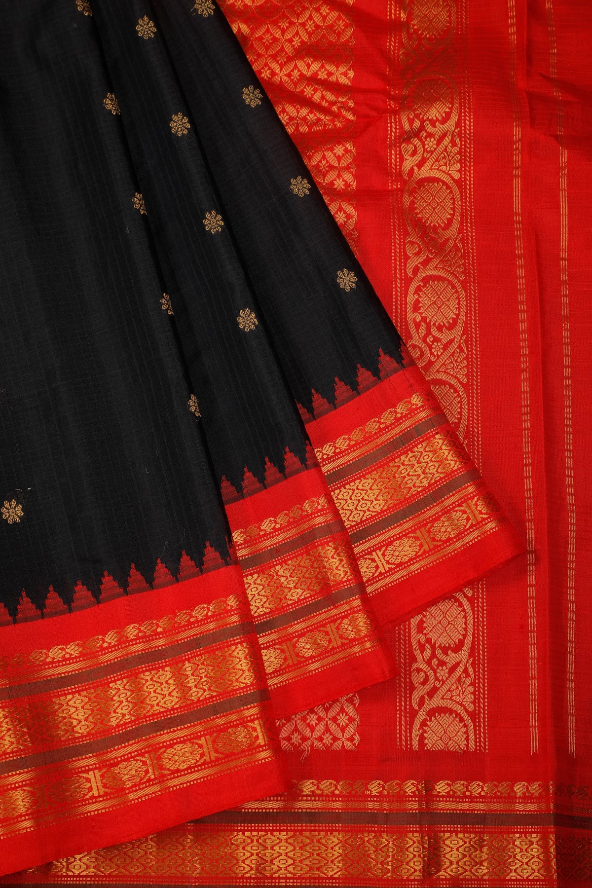 Black Handloom Pure Silk Cotton (Sico) Gadwal Saree