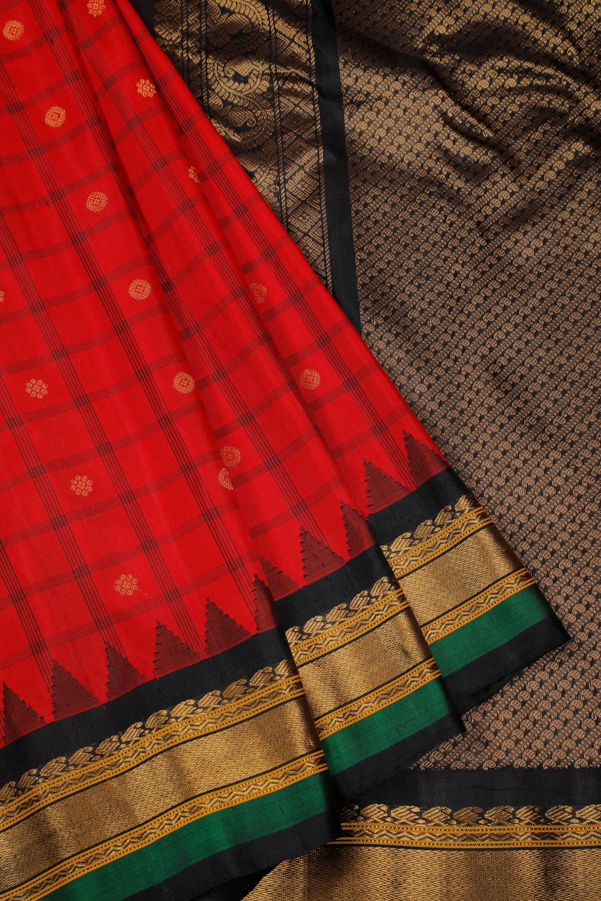 Red Handloom Pure Silk Gadwal Saree