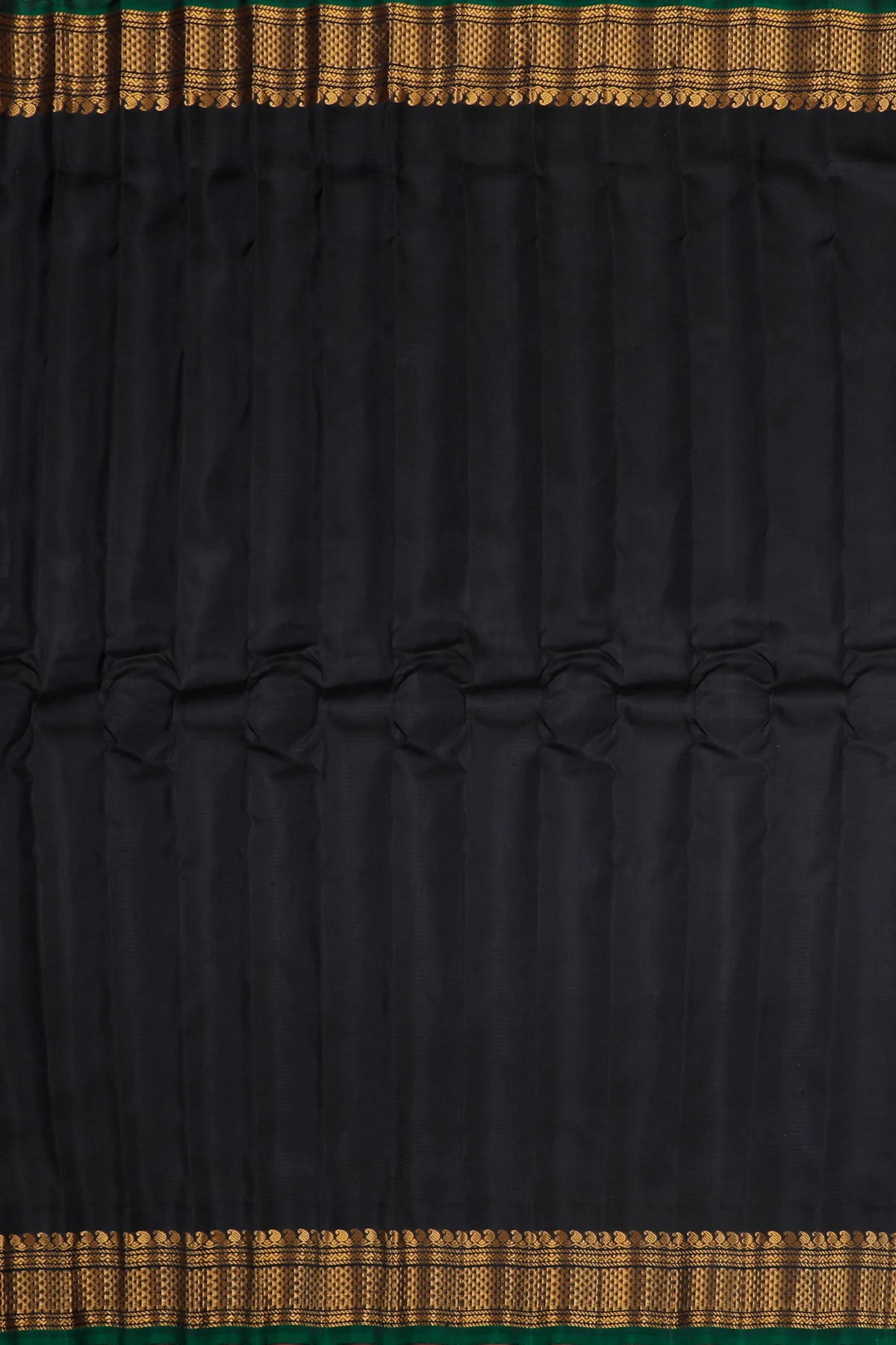 Off White Handloom Pure Silk Gadwal Saree