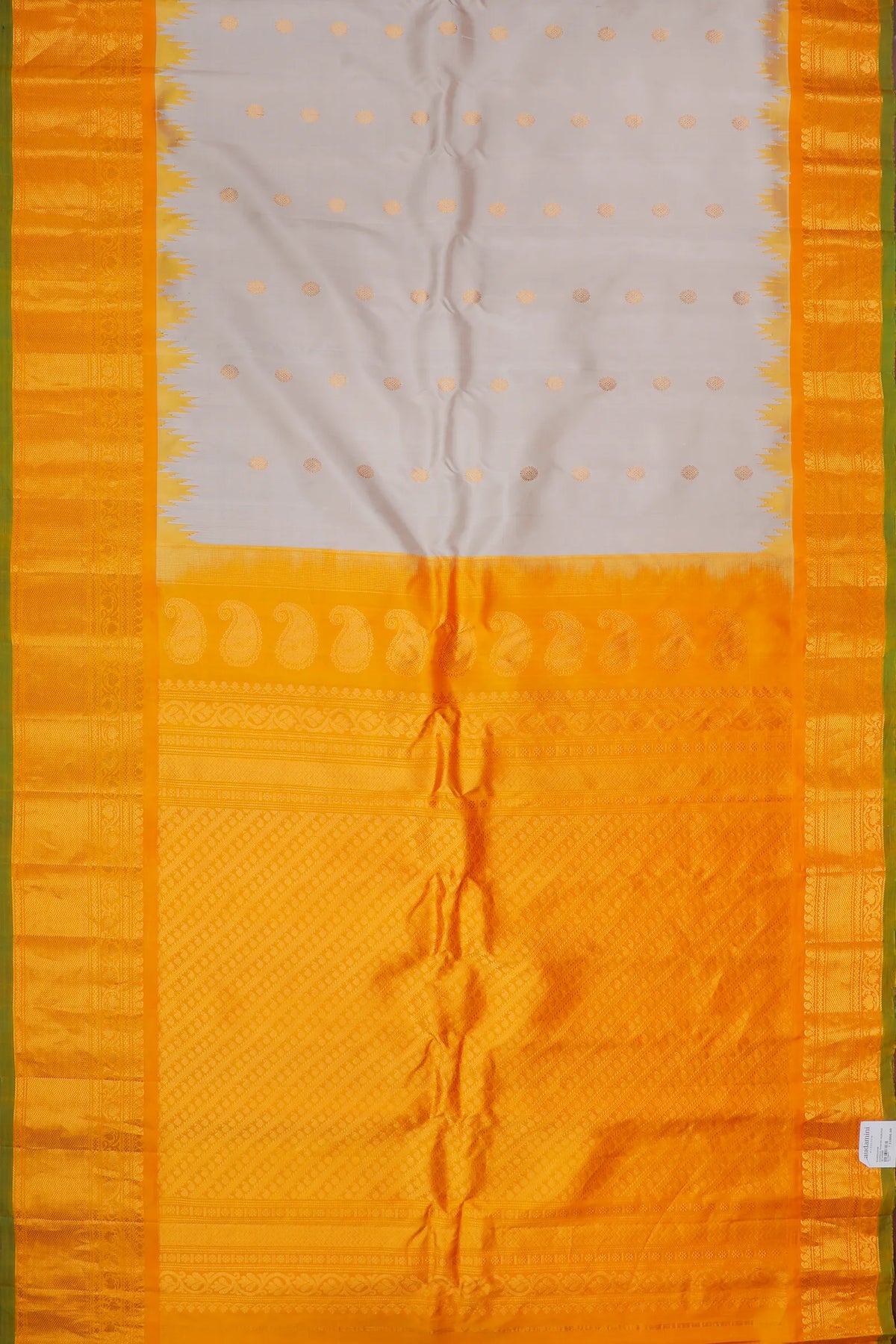 Pearl White Handloom Pure Silk Gadwal Saree with Kanchi Border