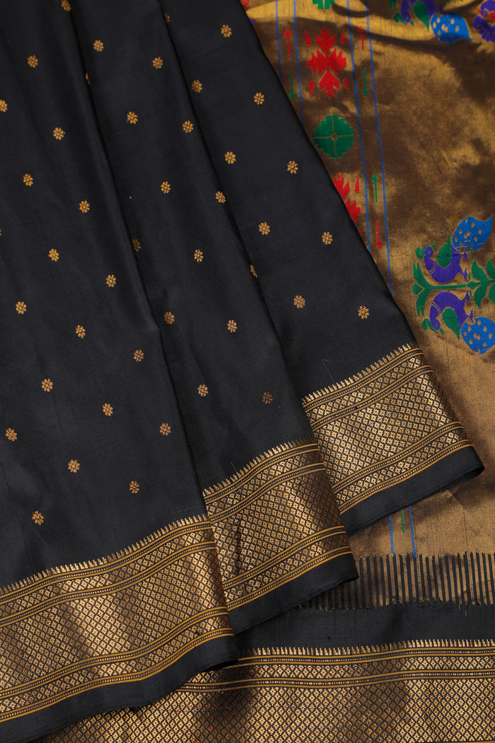 Jet Black Handloom Pure Silk Gadwal Saree - Kalanjali Paithani