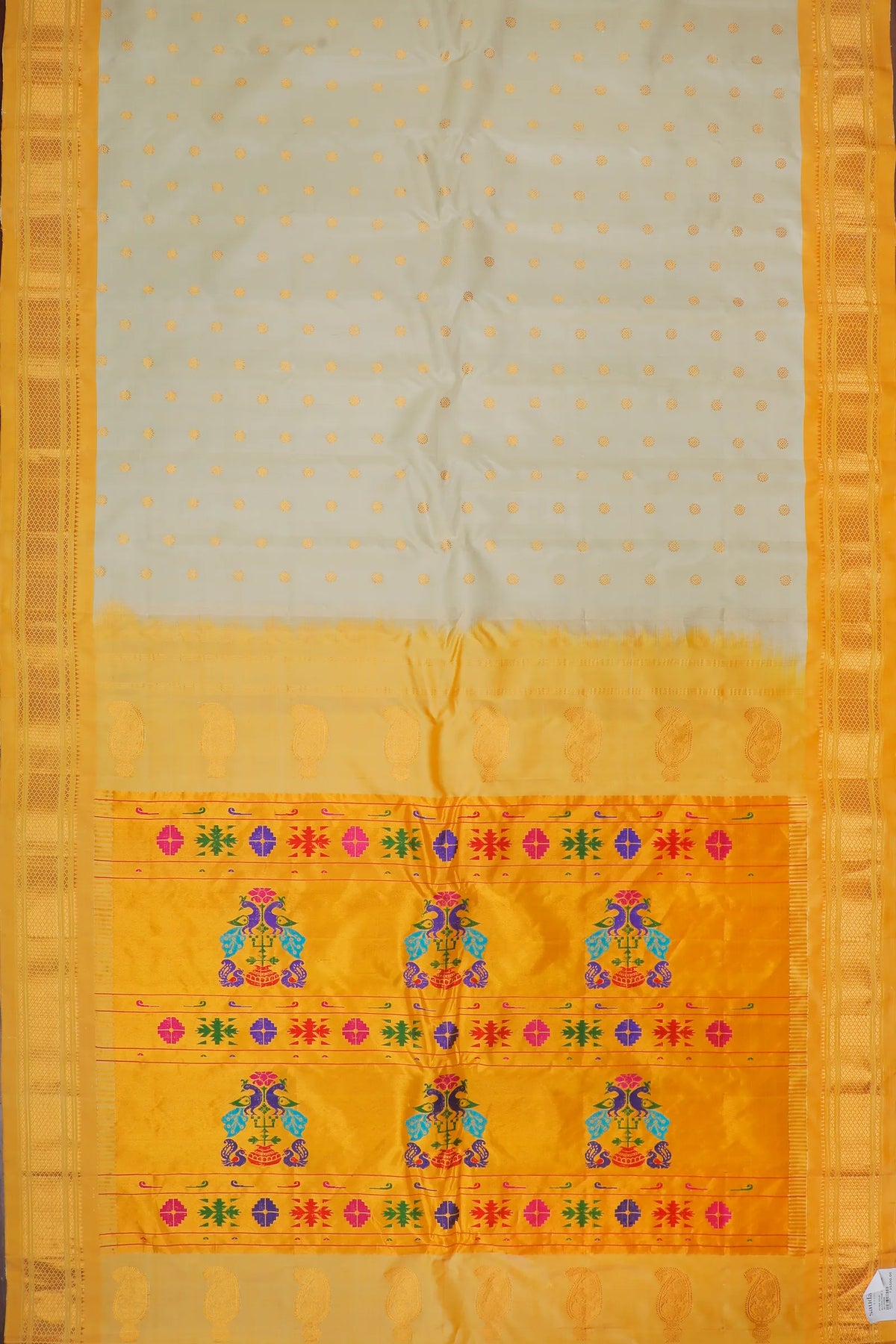 White Handloom Pure Silk Gadwal Saree - Kalanjali Paithani