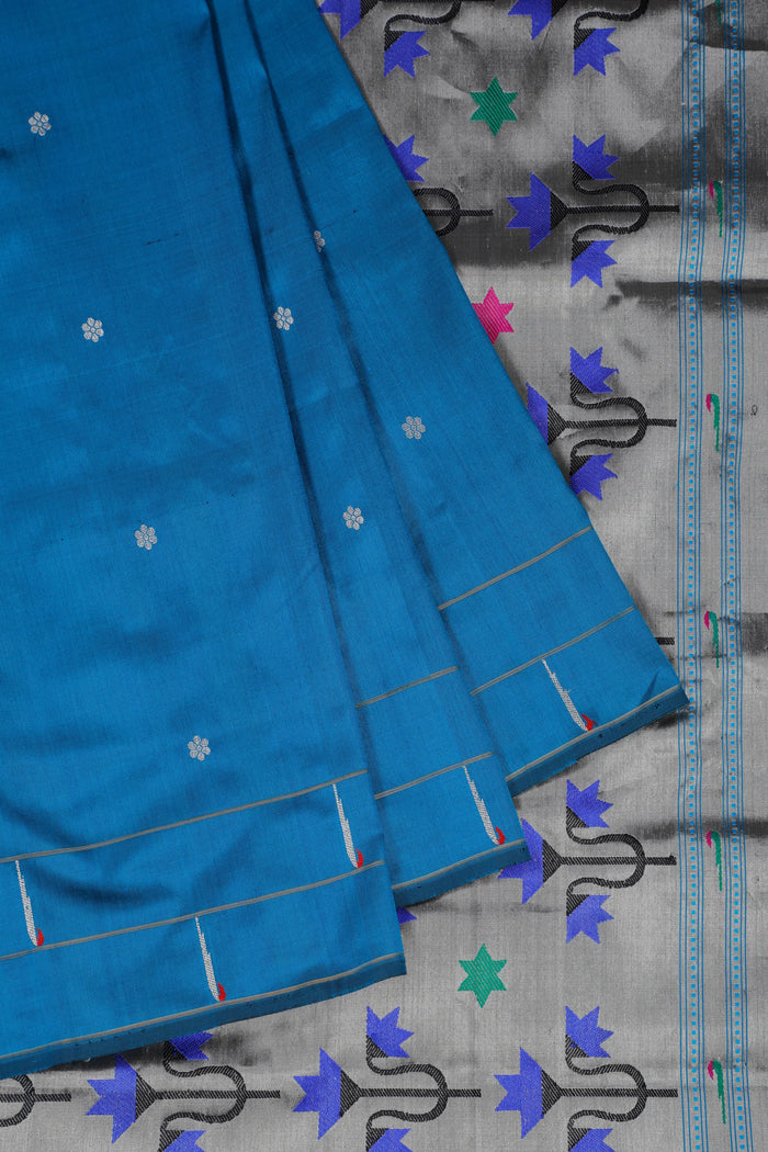 Blue Handlloom Silk by Silk Paithani Saree - detail 3
