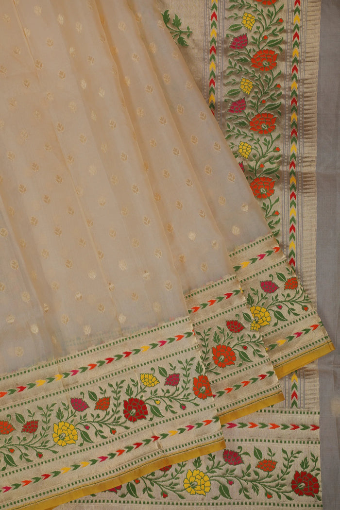 Ivory Handloom Benarasi Kora Silk Saree