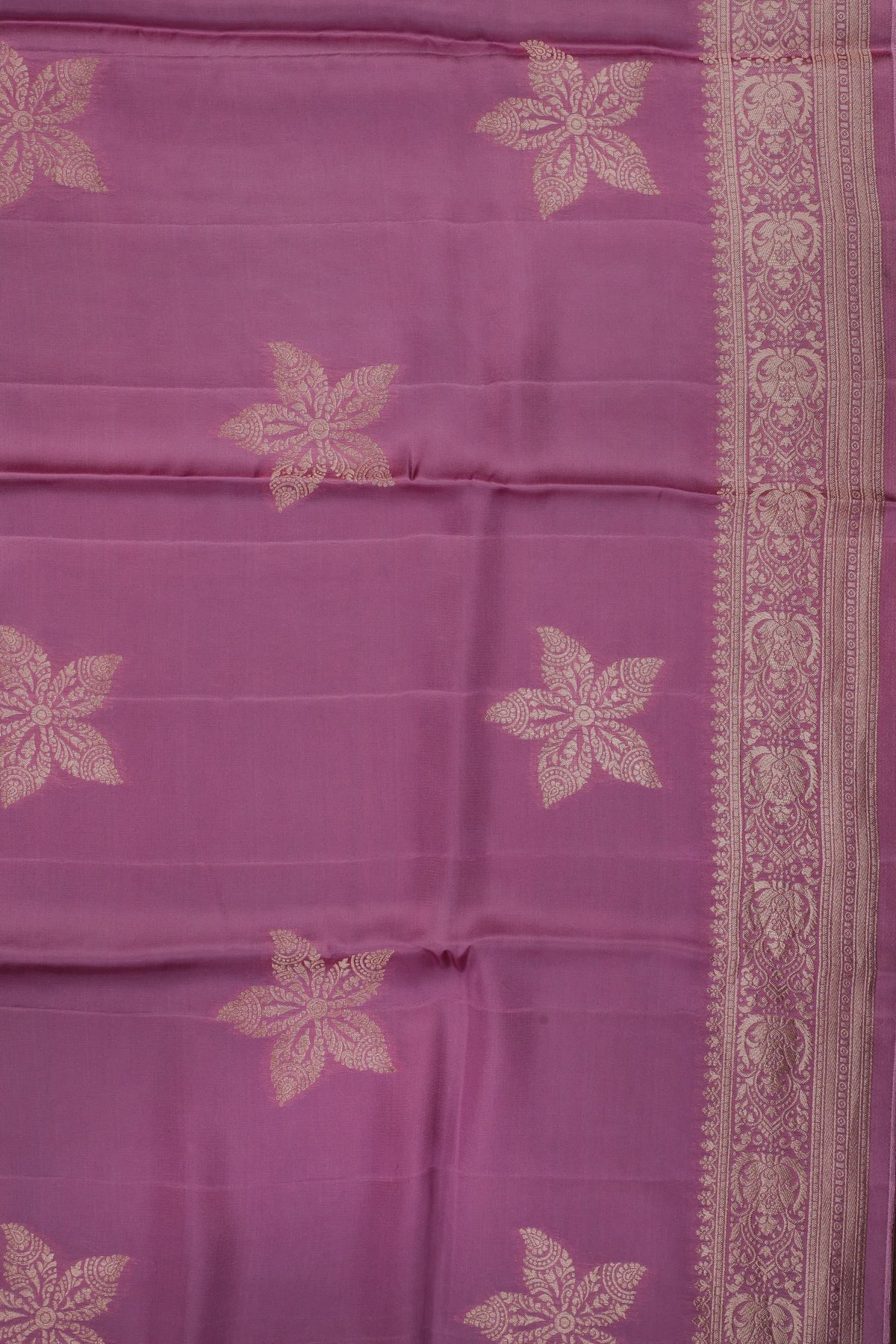 Lavender Powerloom Benarasi Satin Saree