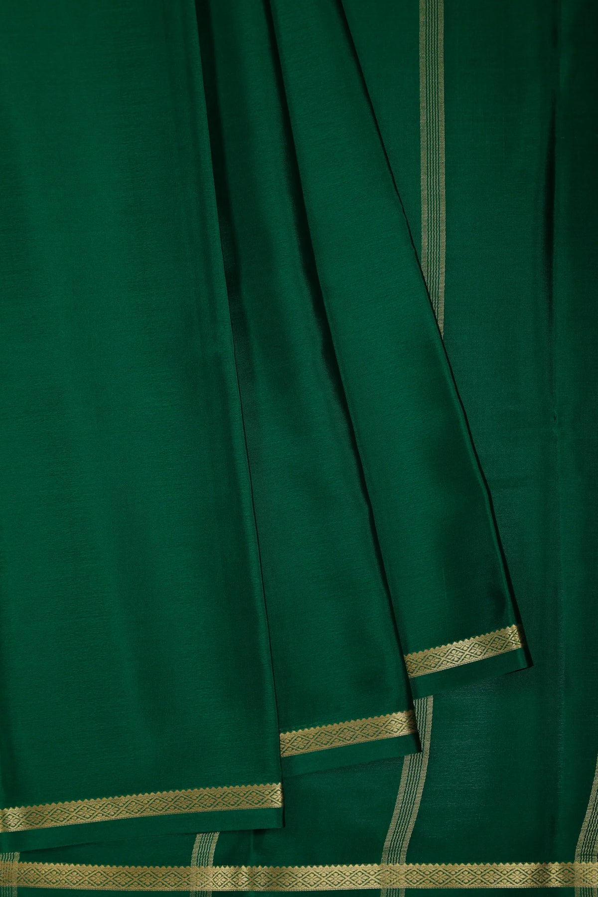 Forest Green Powerloom Mysore Crepe Saree