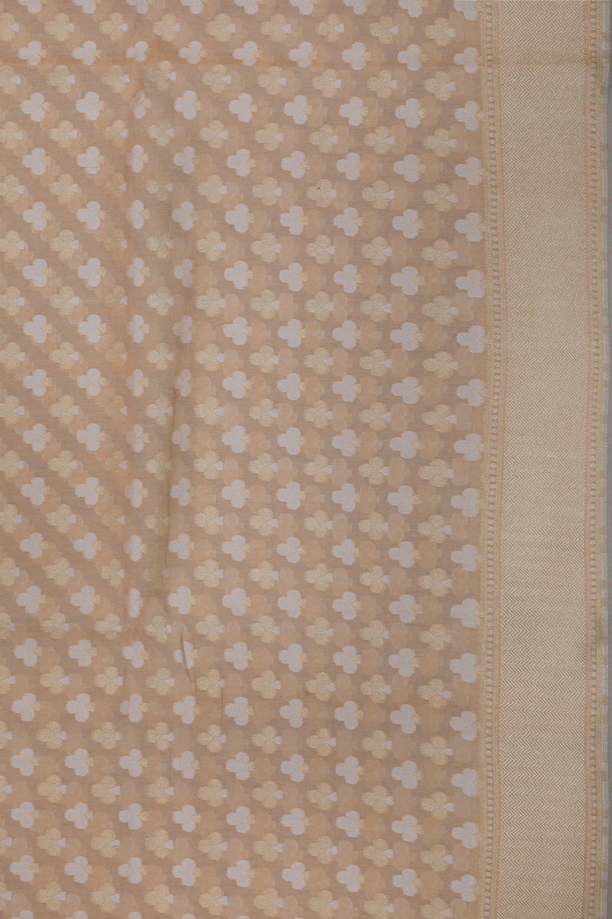 Ivory Powerloom Cotton Jamdani Saree