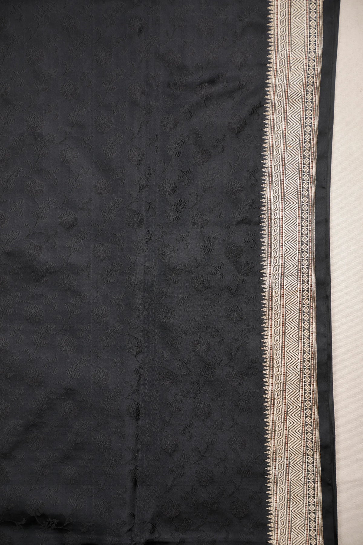 Black Handloom Pure Zari Benarasi Saree with Kadhua Weave