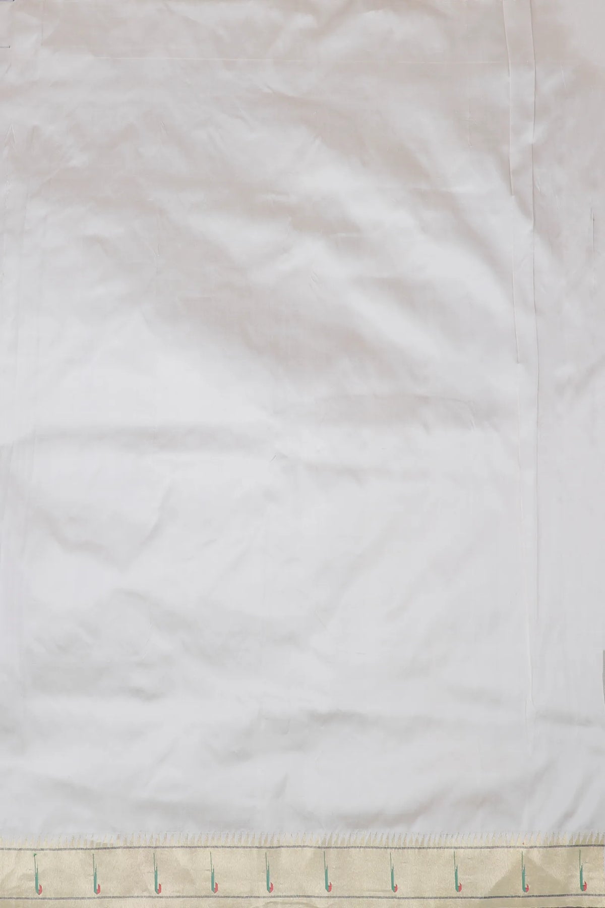 Pearl White Handloom Pure Silk Muniya Paithani Saree