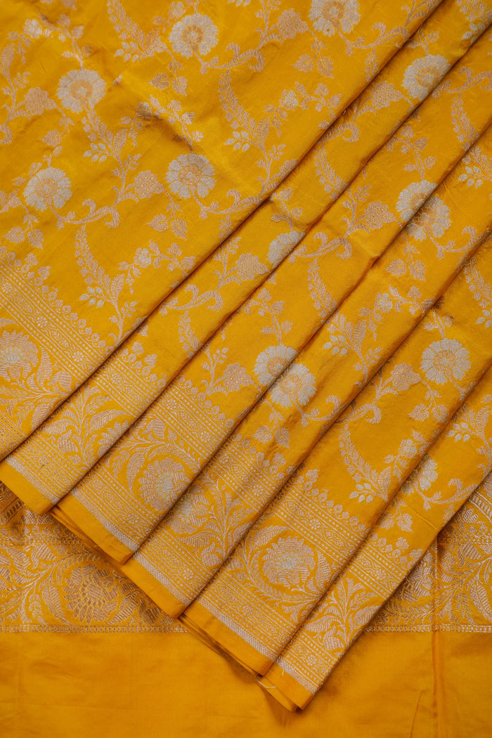 Fresh Yellow Handloom Benarasi Katan Silk Saree