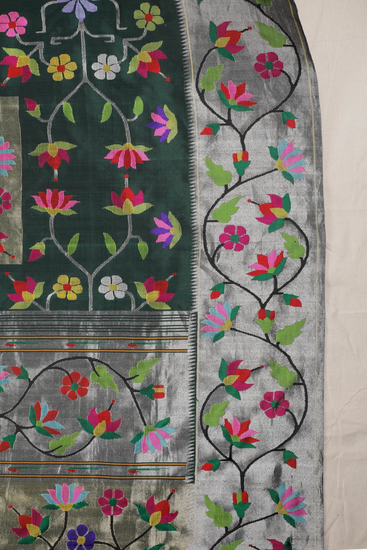 Bottle Green Pure Silk by Silk Handloom Paithani Saree with All Over Design