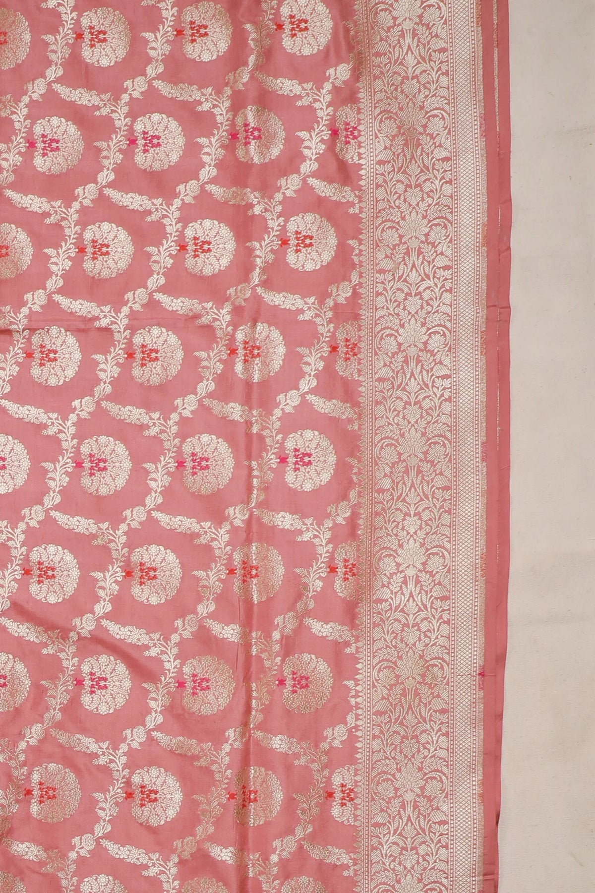 Onion Pink Handloom Benarasi Katan Silk Saree