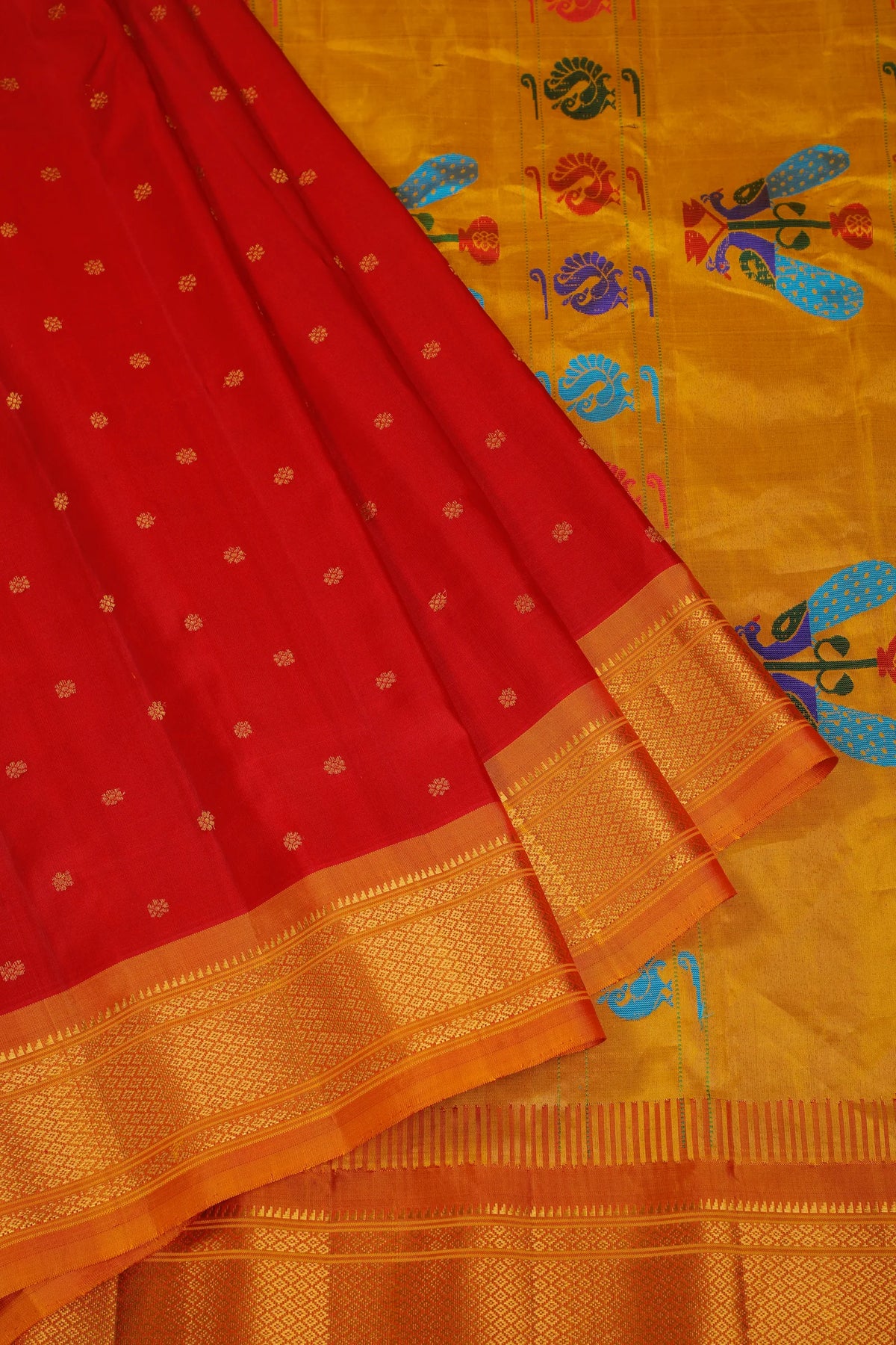 Red Handloom Pure Silk Gadwal Saree - Kalanjali Paithani