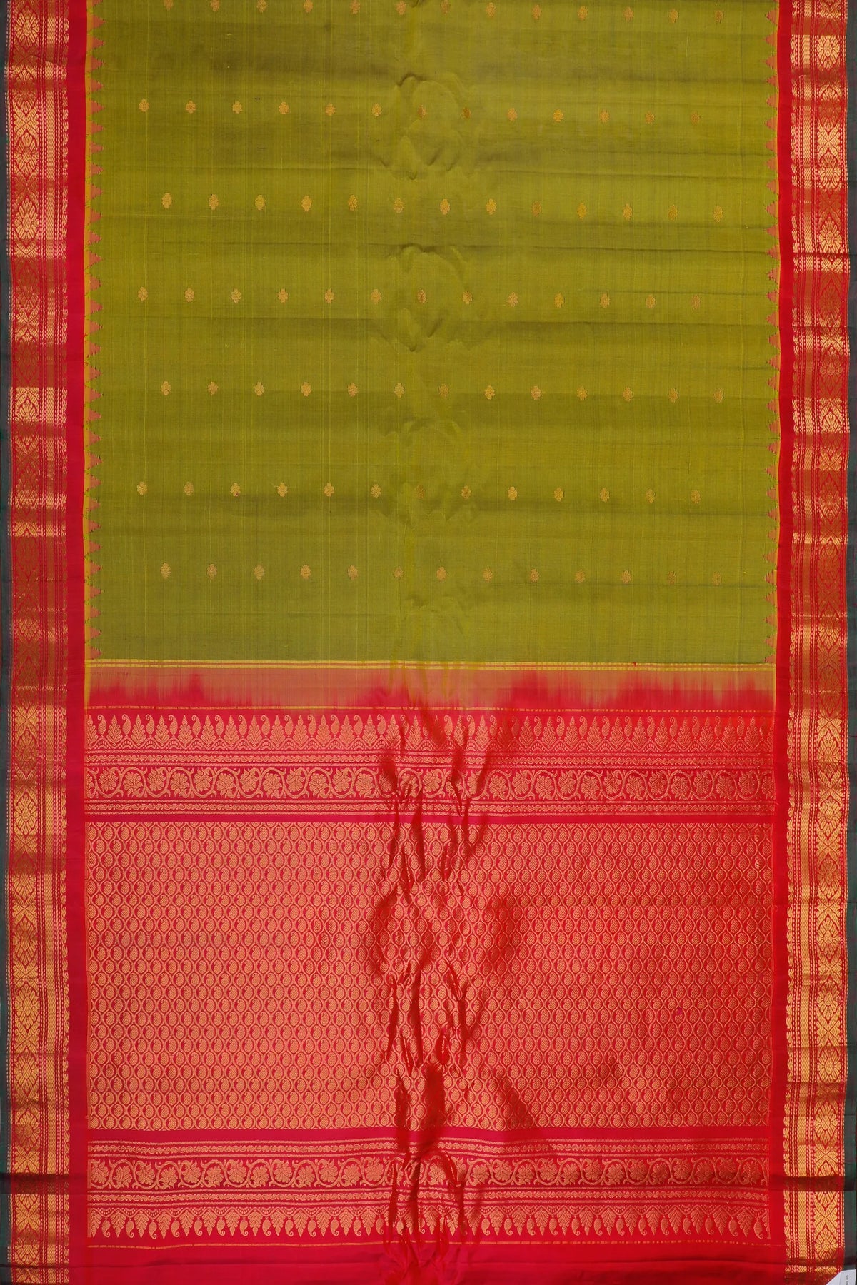 Olive Green Handloom Pure Silk Cotton (Sico) Gadwal Saree