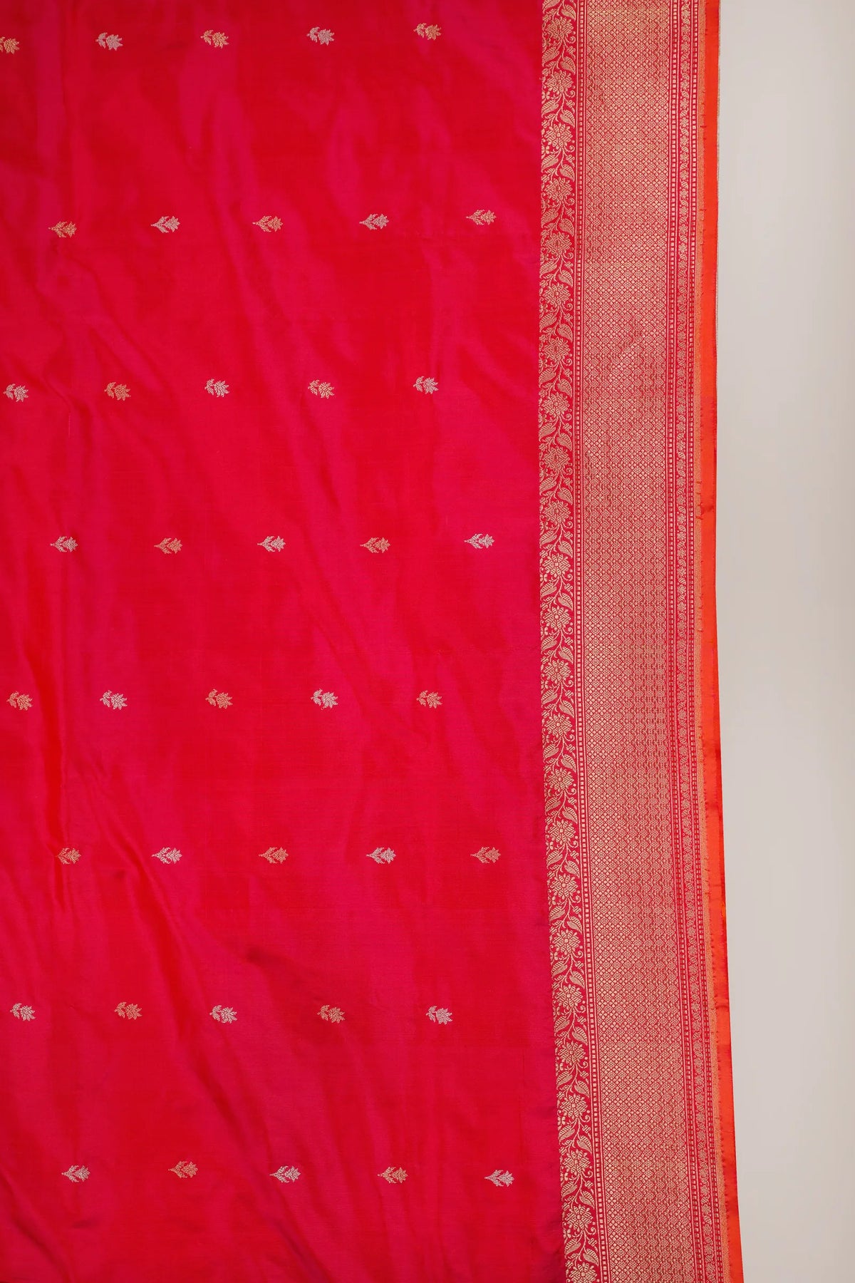 Raani Pink Handloom Benarasi Katan Silk Saree