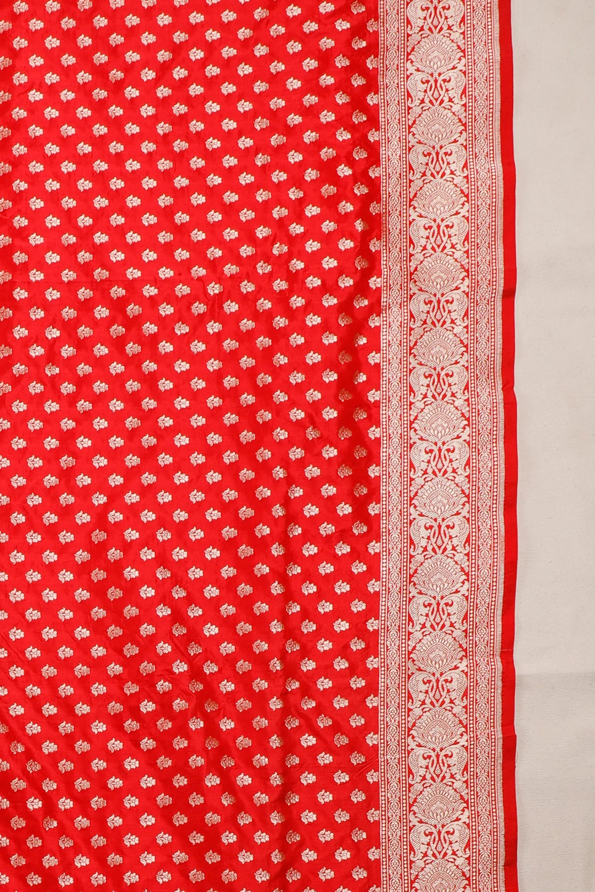 Red Handloom Benarasi Katan Silk Saree