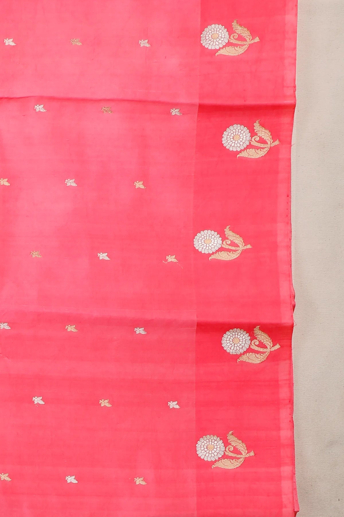 Bright Peach Pure Silk Handloom Mashru Benarasi Saree