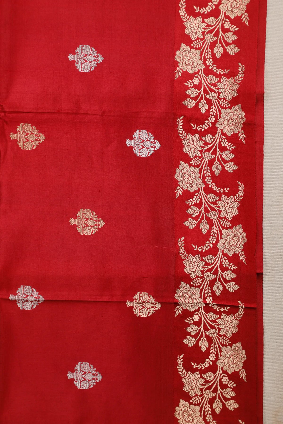 Red Pure Silk Handloom Mashru Benarasi Saree