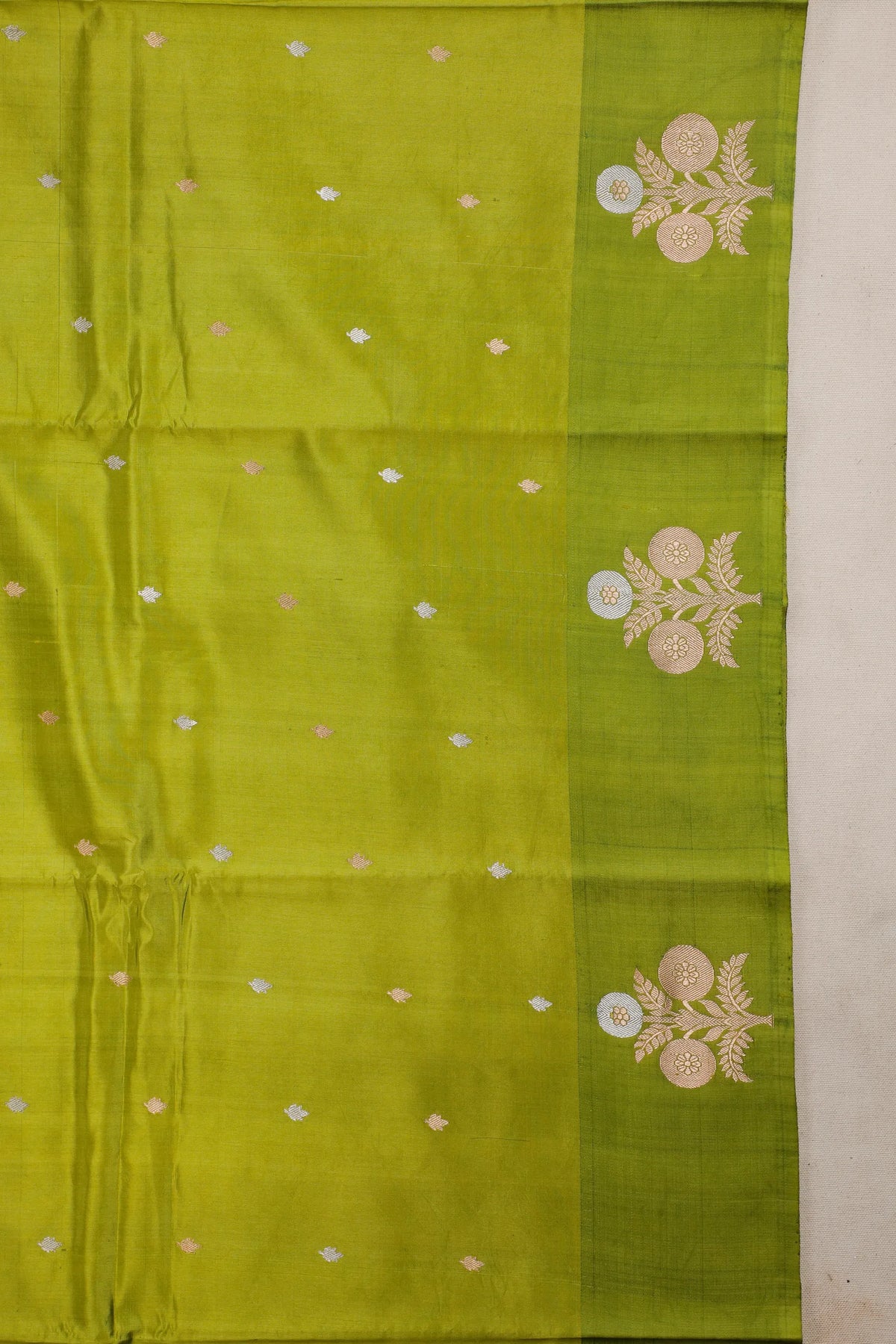 Olive Green Pure Silk Handloom Mashru Benarasi Saree with Striped Blouse Piece