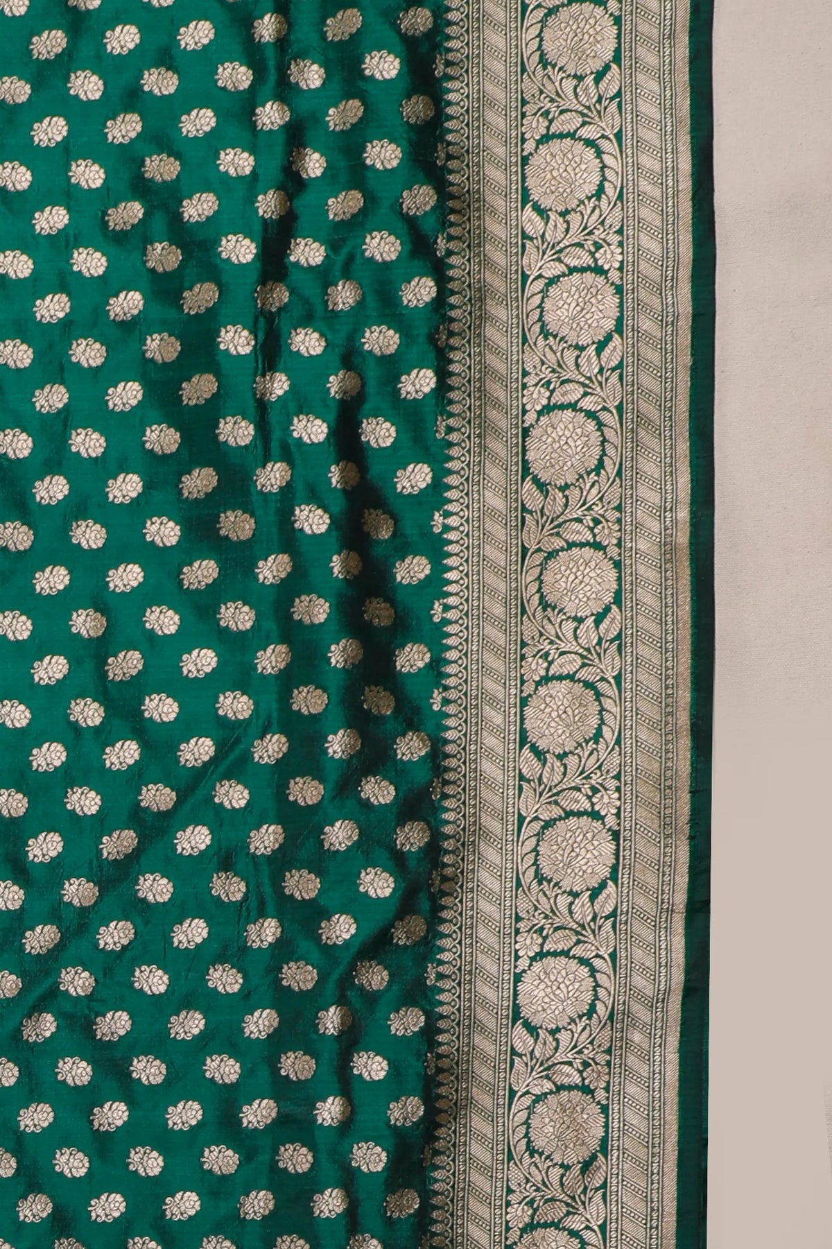 Dark Green Handloom Benarasi Katan Silk Saree