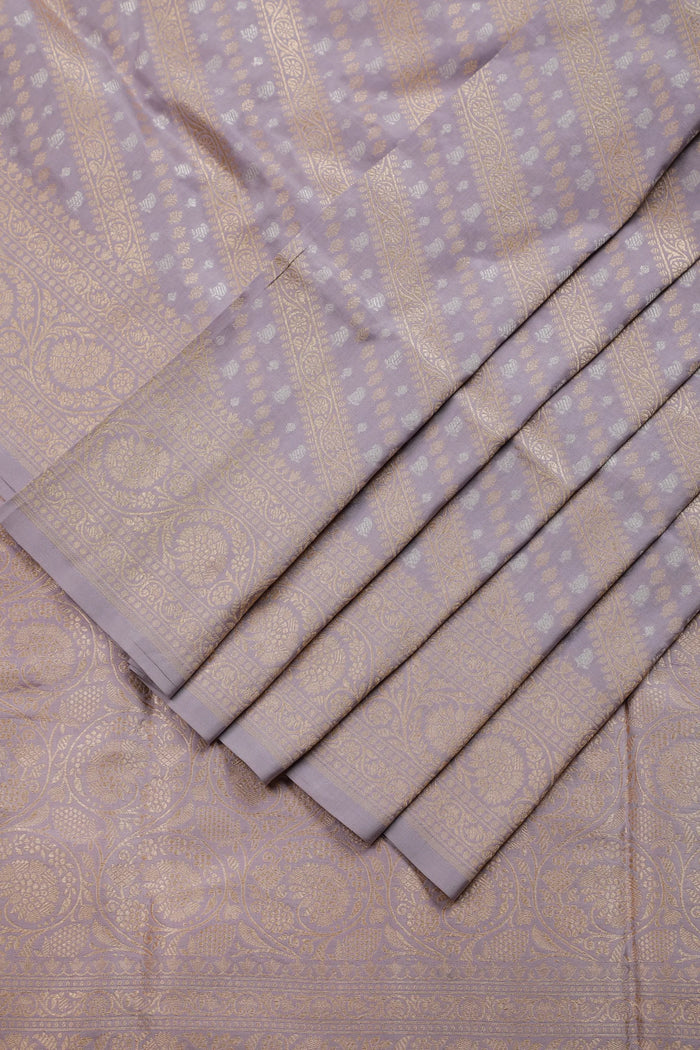 Lavender Handloom Pure Silk Benarasi Saree in Kadhua Weave