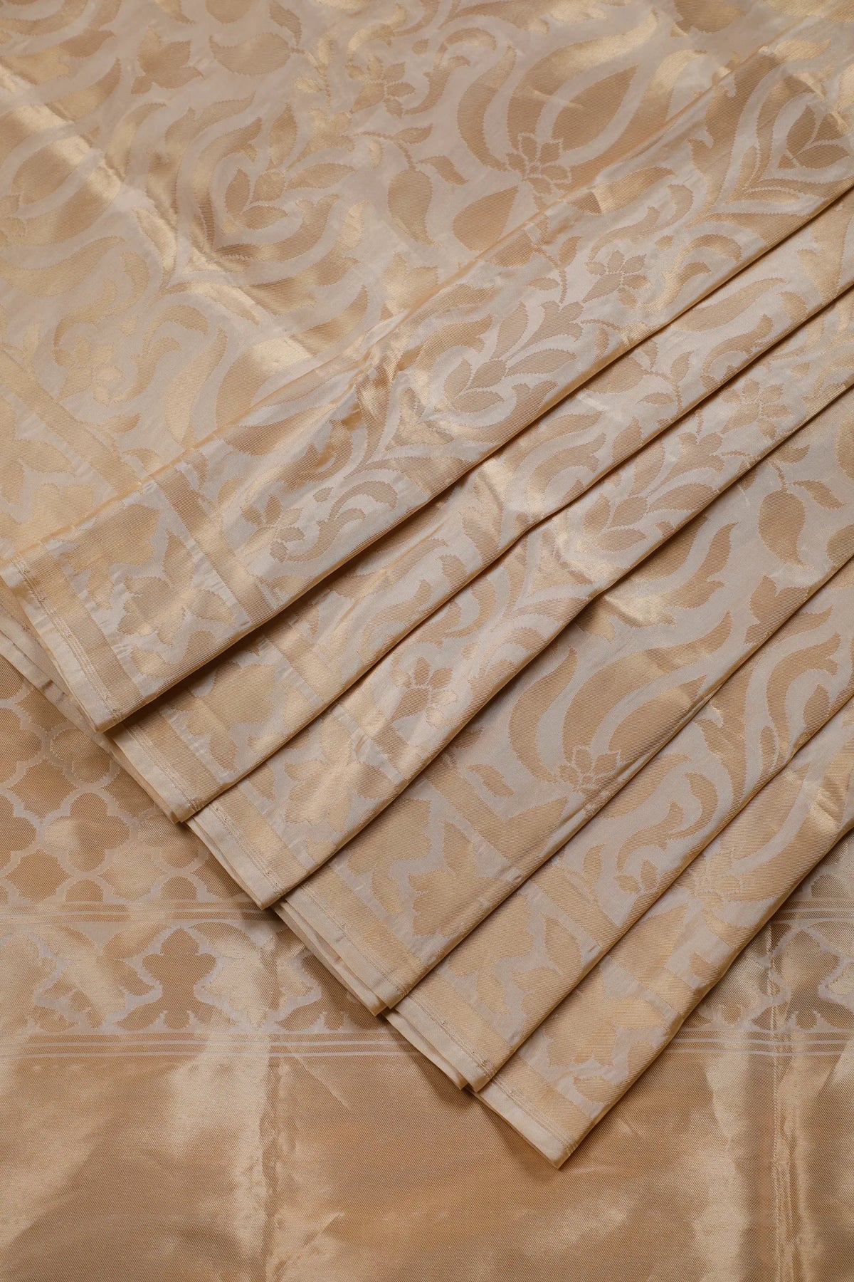 White Handloom Benarasi Katan Silk Saree