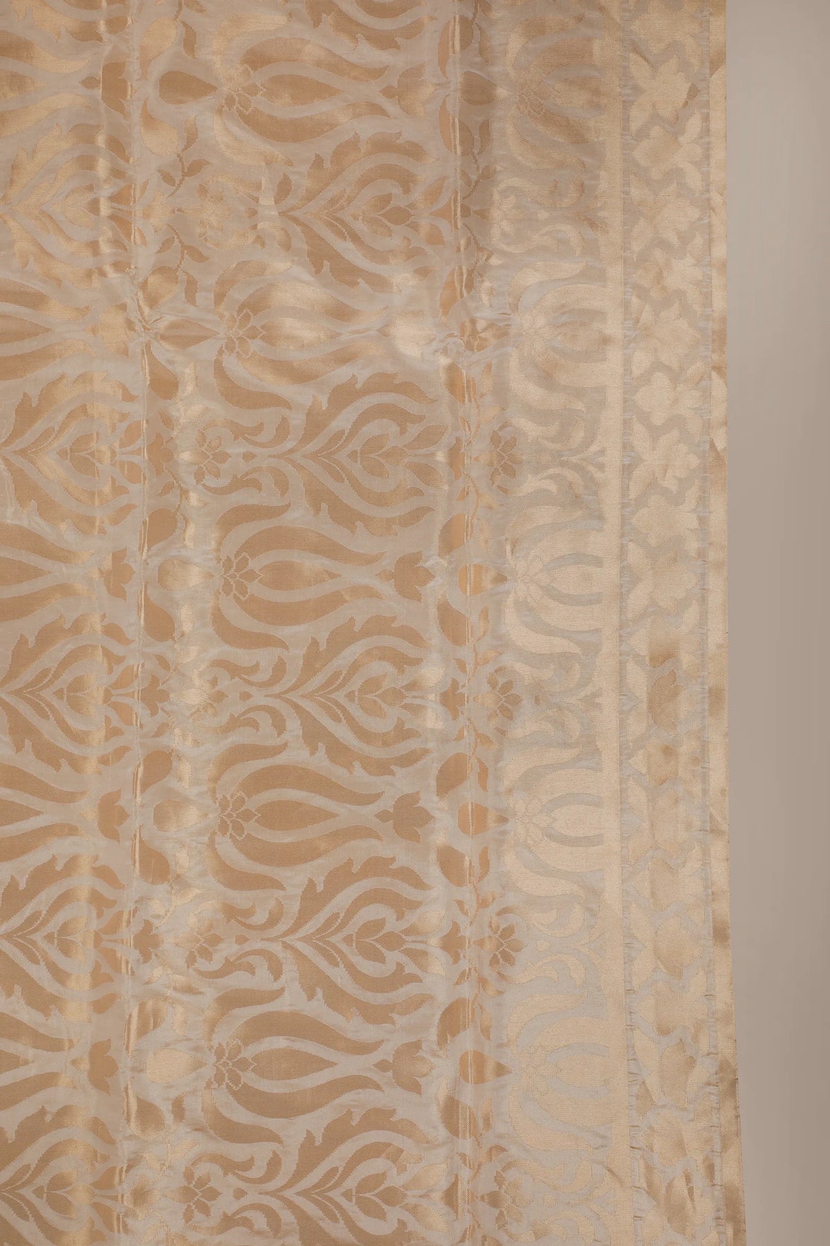 White Handloom Benarasi Katan Silk Saree
