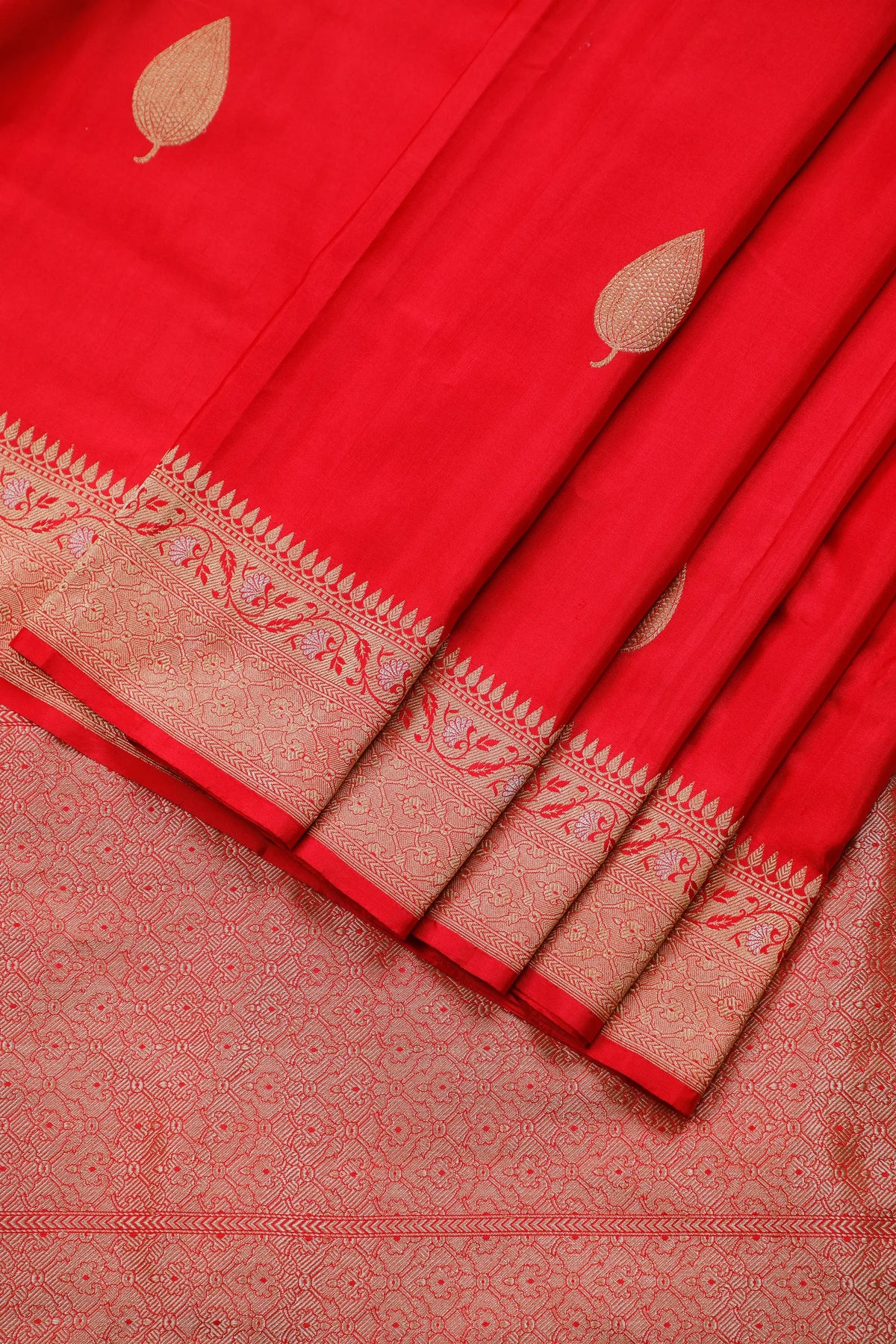 Red Handloom Benarasi Katan Silk Saree