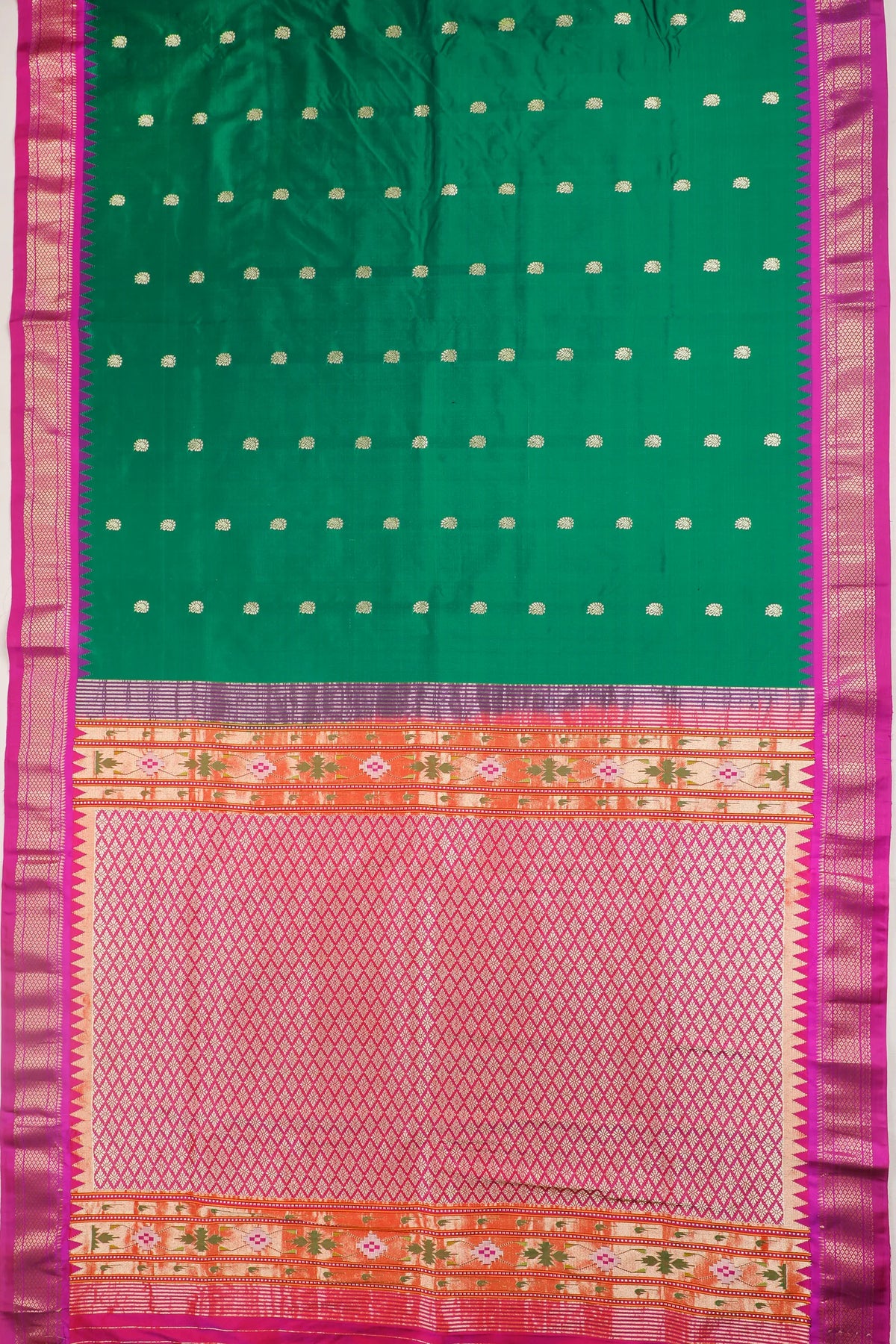 Dark Green Revival Pure Silk Handloom Paithani with Kadiyal Weave