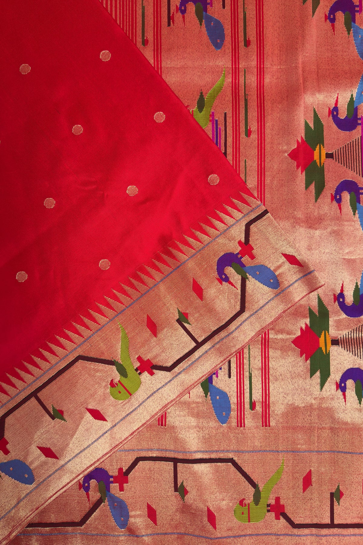 Red Handloom Brocade Peacock Border Paithani