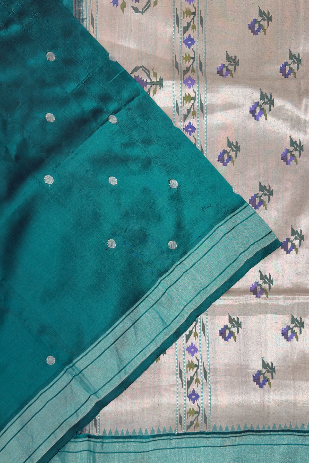 Teal Blue Vintage Asawali Handloom Paithani