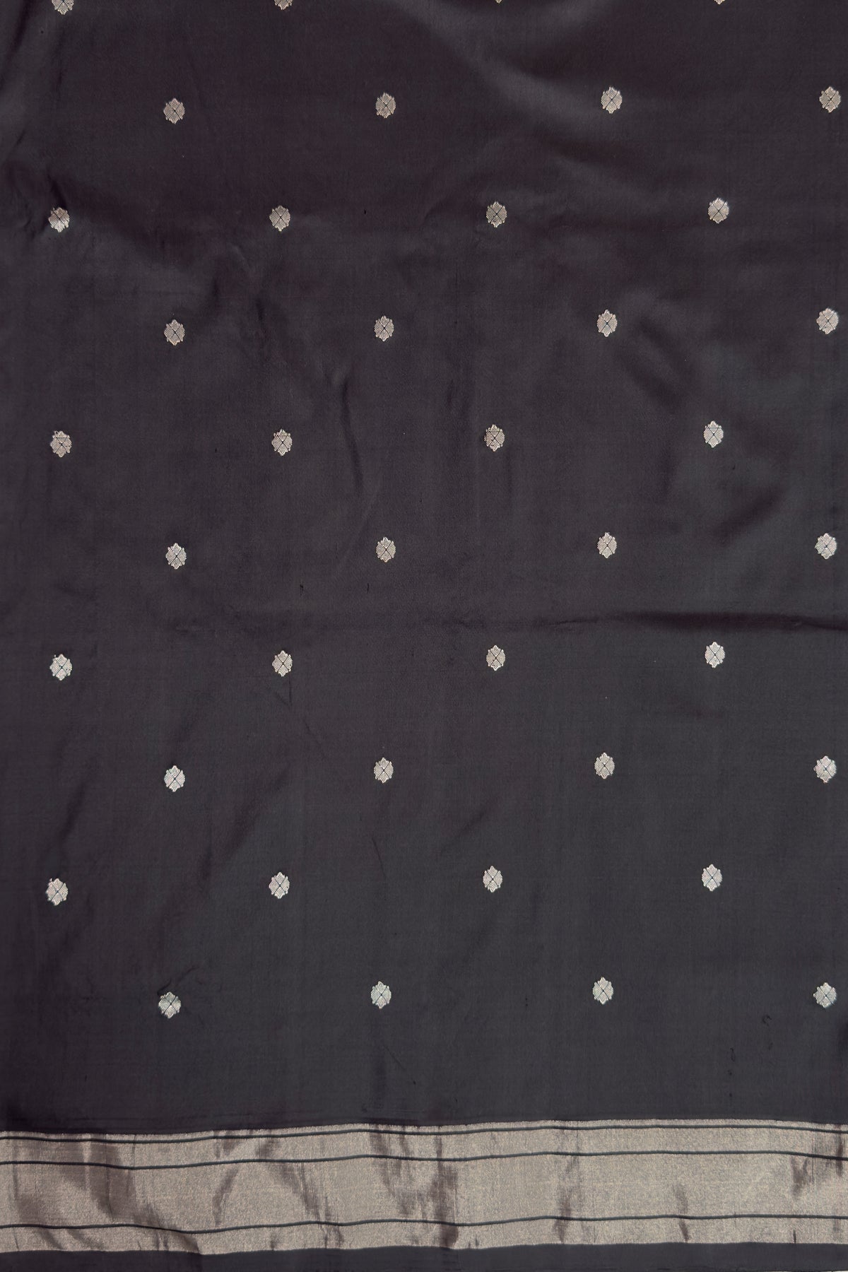 Black Vintage Asawali Handloom Paithani