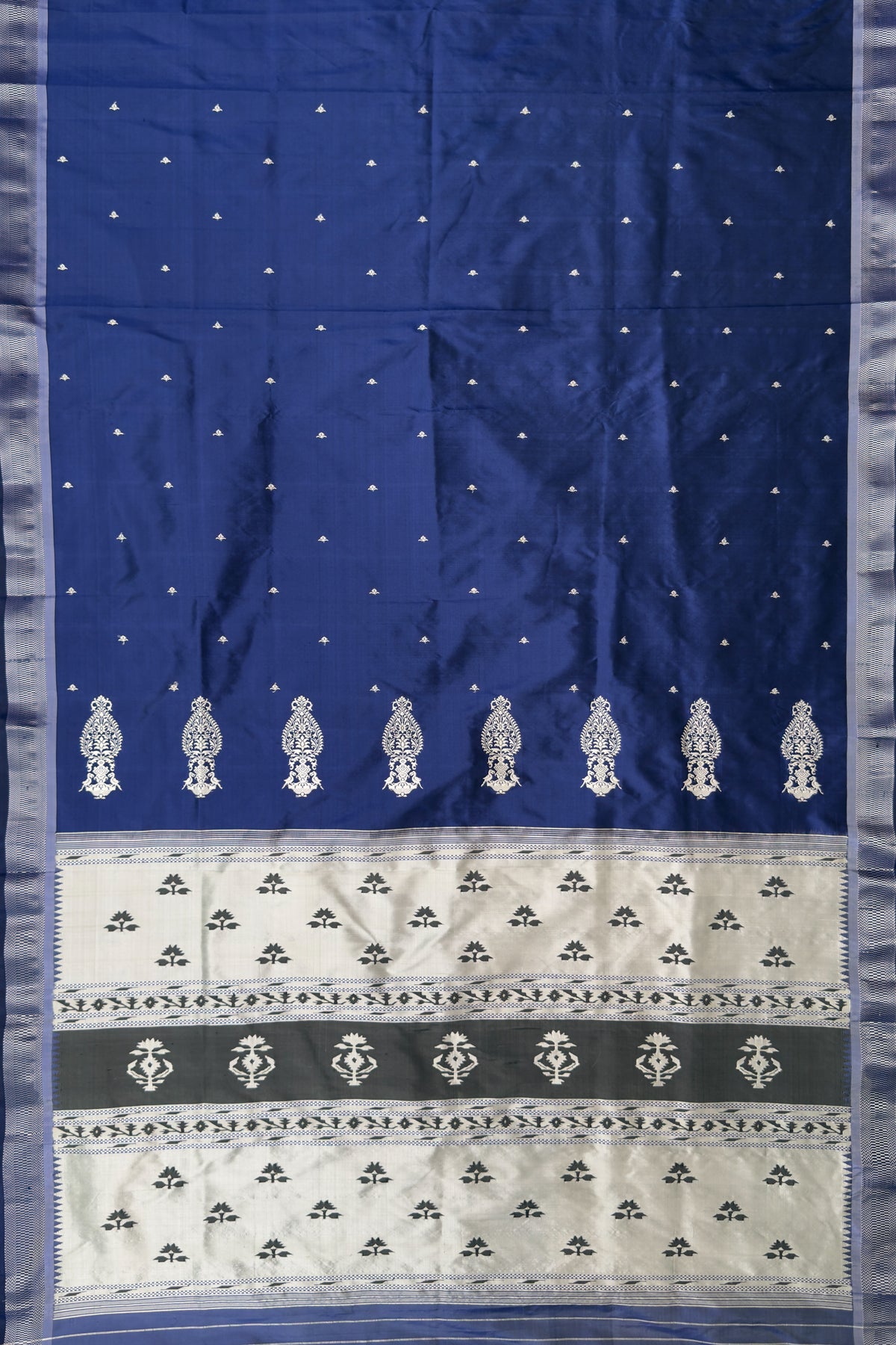 Navy Blue Vintage Asawali Handloom Paithani